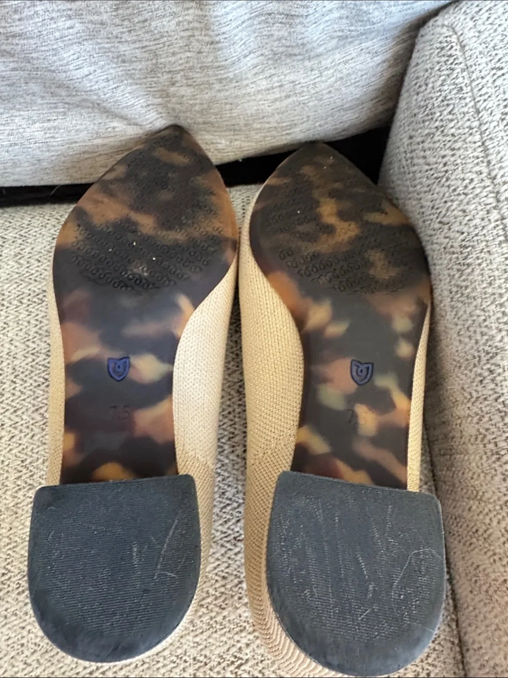 EUC Rothy's The High Point Block Heel in Ecru or Sandstone